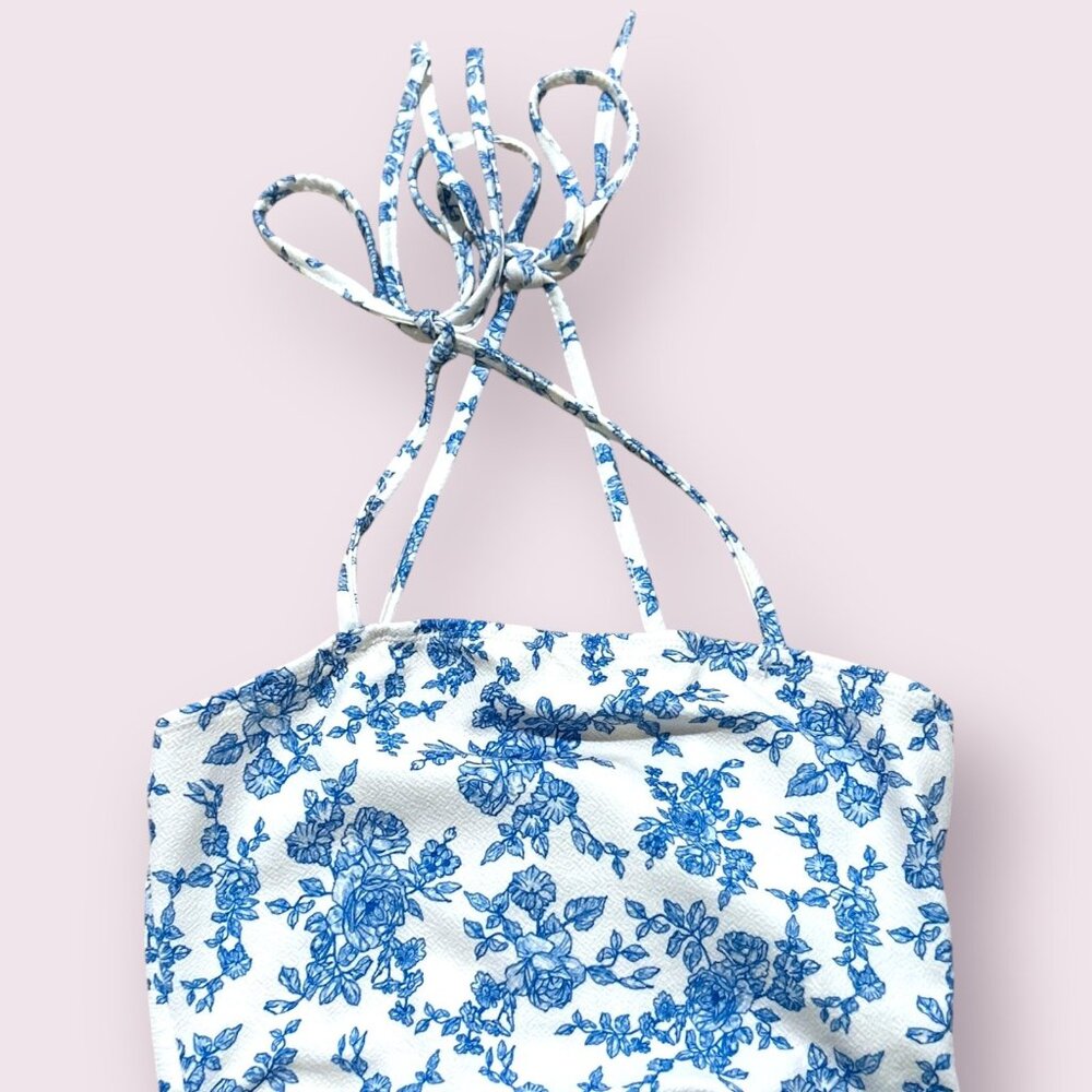 Blue Floral Women’s Halter Top size XS